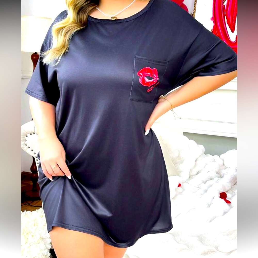 Black T-Shirt Dress with Red Lips nightie